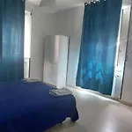 Barnet House Lamezia 아파트