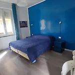 Barnet House Lamezia *