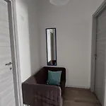 아파트 Barnet House Lamezia *