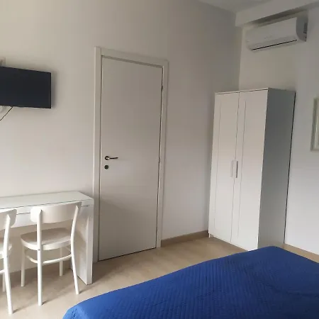 Apartment Barnet House Lamezia *