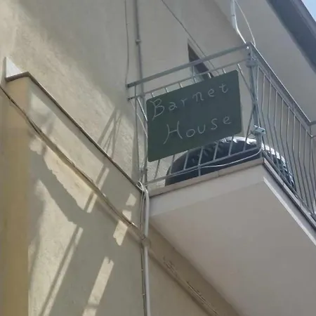 Barnet House Lamezia لاميزيا تيرمي
