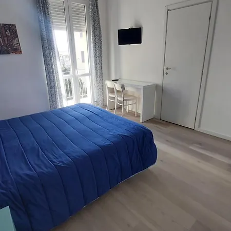 Barnet House Lamezia 公寓 *