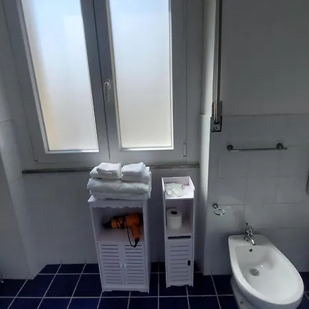 Barnet House Lamezia شقة لاميزيا تيرمي