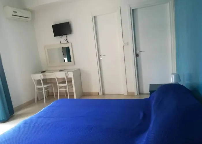 Barnet House Lamezia 拉默齐亚泰尔默