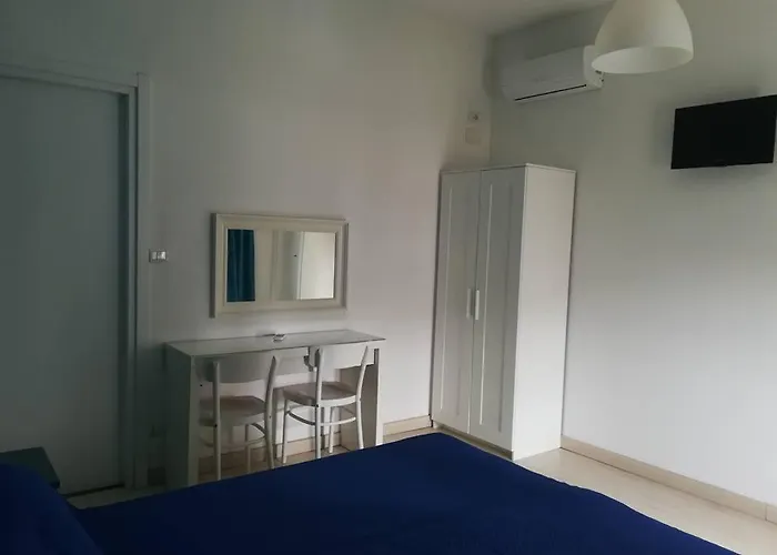 Barnet House Lamezia למזיה טרמה