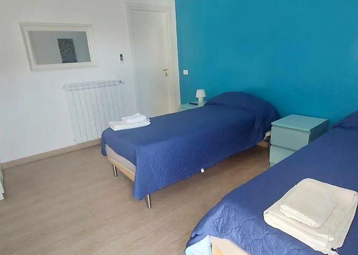 Barnet House Lamezia